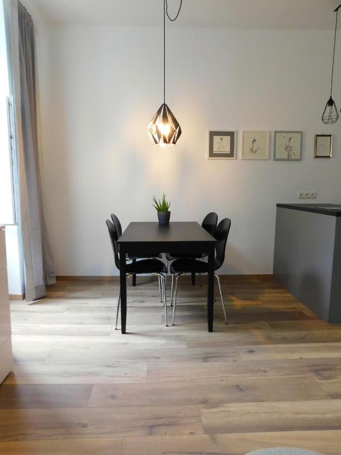 Max, Ruhige Sonnige Wohnung In Praternahe Wiedeń Zewnętrze zdjęcie